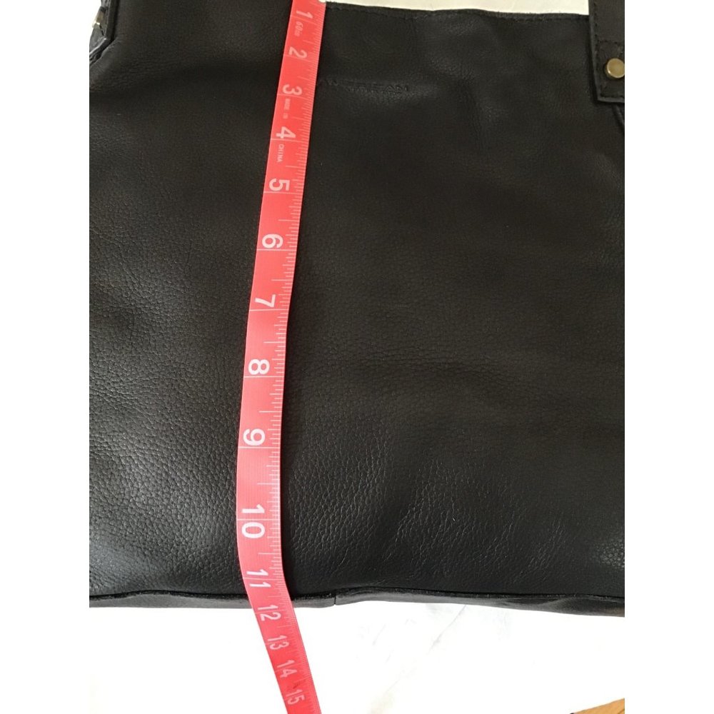 NWT AMERICAN LTHR COMPNY BLK SHLDR SHPR. Sold. 1 available see closet. - Picture 4 of 11